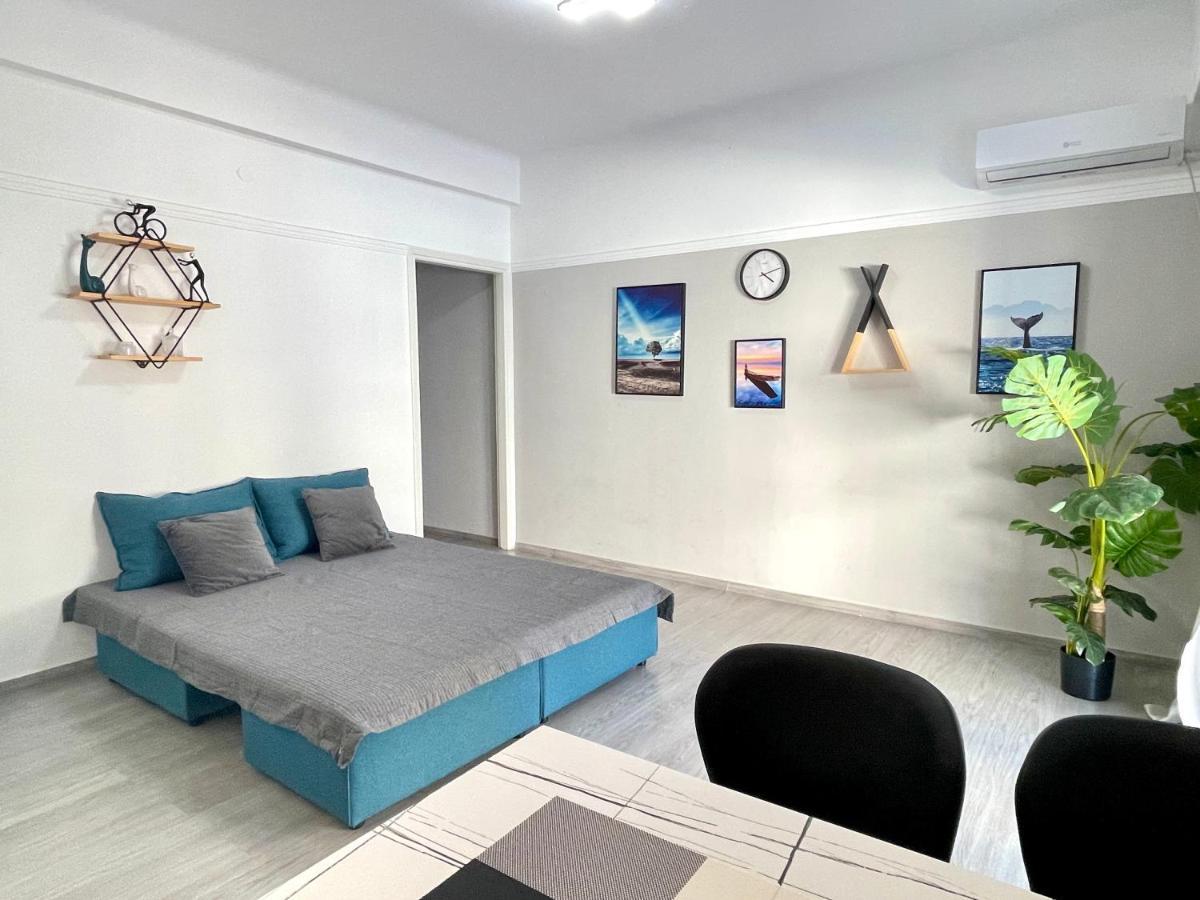 Apartment Uoohome7 Garden And Navy Athens